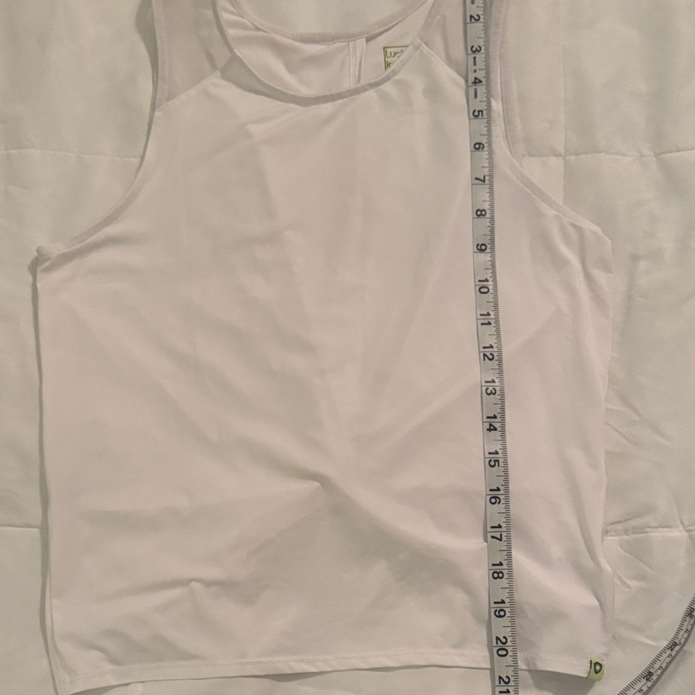 Lucky in Love Cream UV Protection Top - Picture 5 of 5